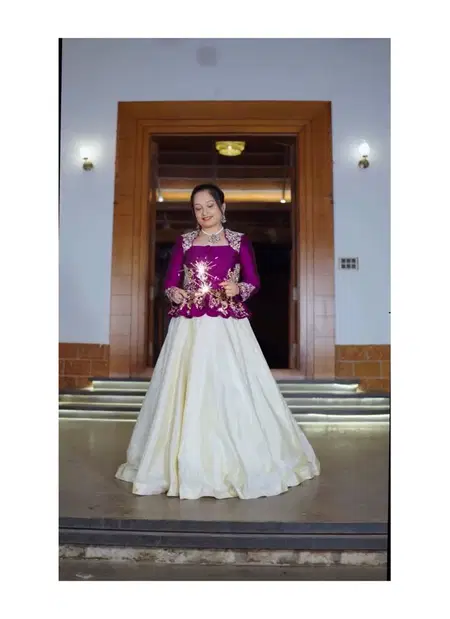 Pc 558 Chinon Embroidery Work Indowestern Wholesale Suppliers In India